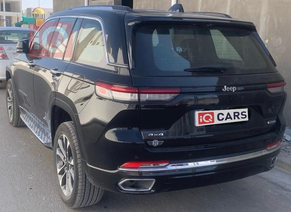 جيب جراند شيروكي